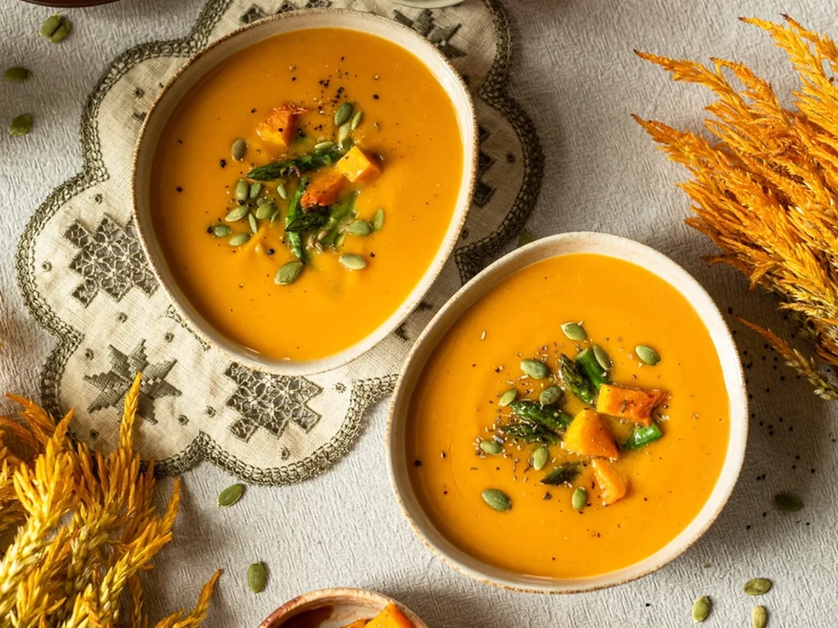 Roast pumpkin soup